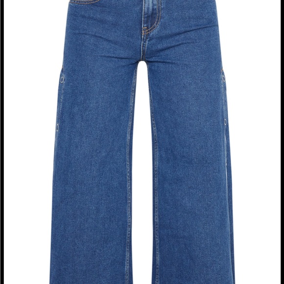 Jeans - Picture 3 of 5